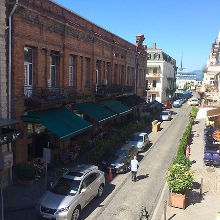 Cozy Guest House In Old Batumi Exterior foto